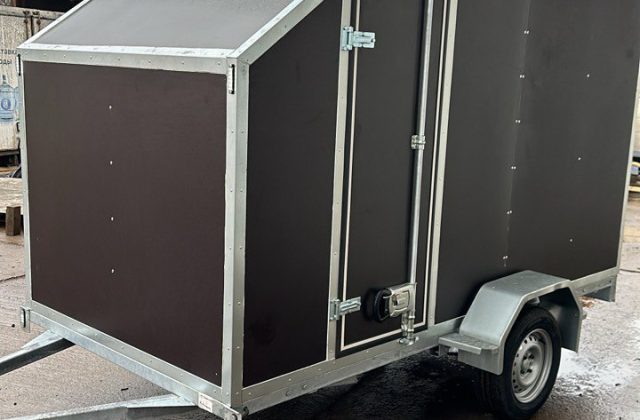 Прицеп для перевозки мотоцикла (байка) одноосный