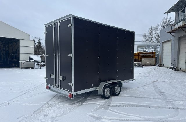 Промтоварный фургон (для перевозки багги)