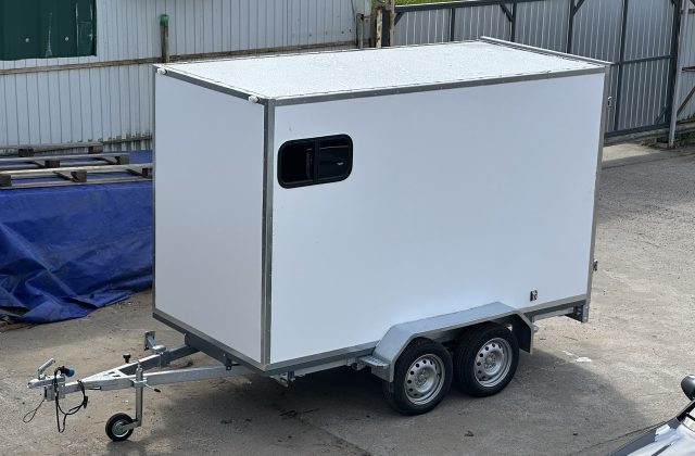 Пластиковый сэндвич панельный фургон