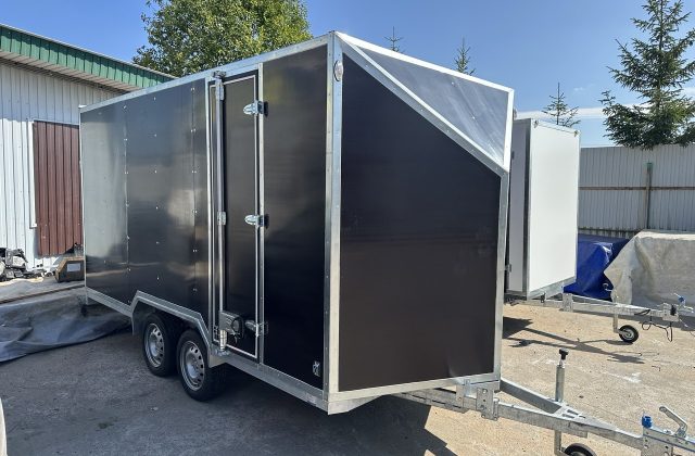 Фургон промтоварный из ламинированной фанеры